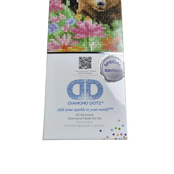 Diamond Dotz Mother and Cub Special Edition Facet Art Painting Kit - Picture 3 of 8